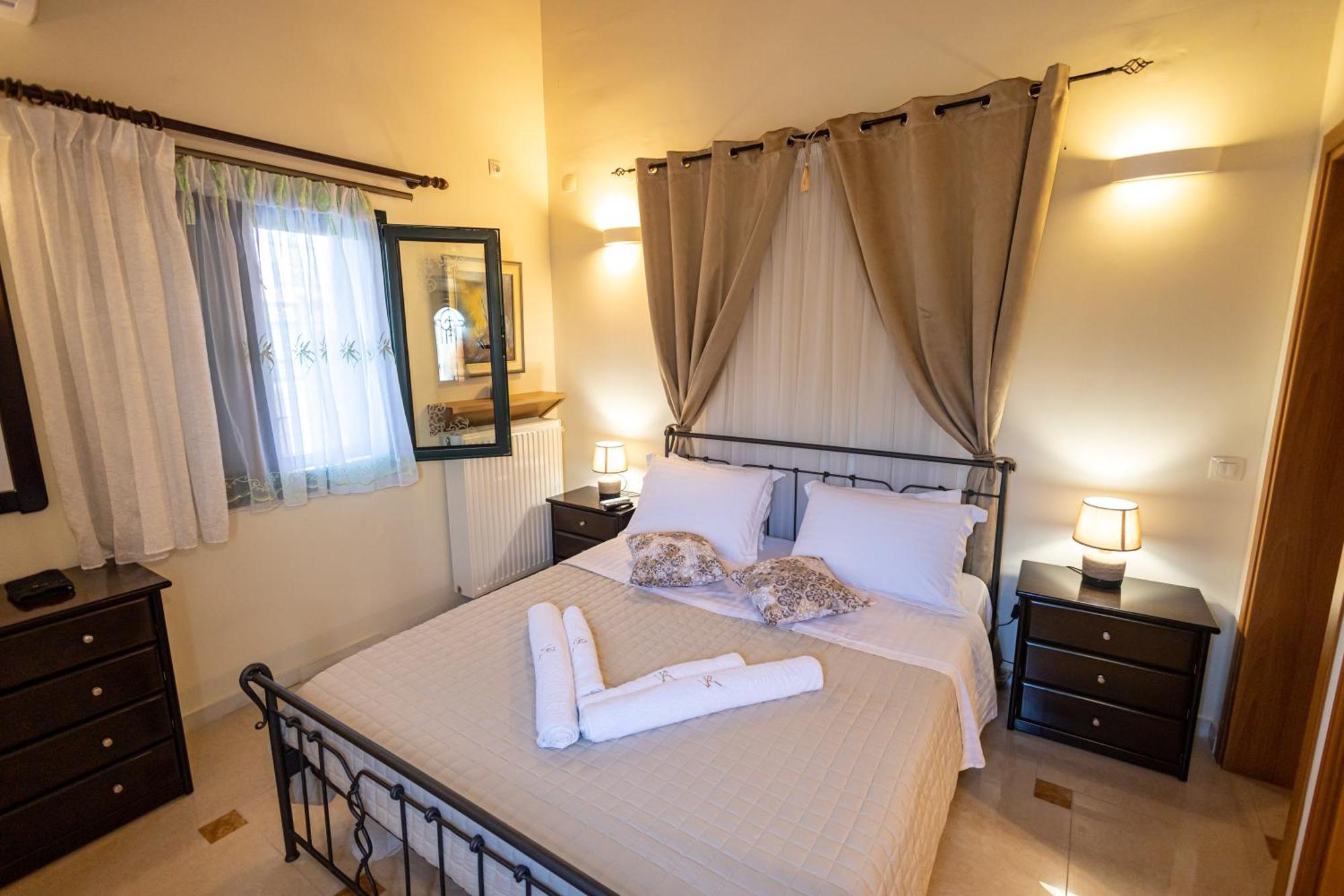 Reale - Art Luxury Villa Μύτικας Εξωτερικό φωτογραφία