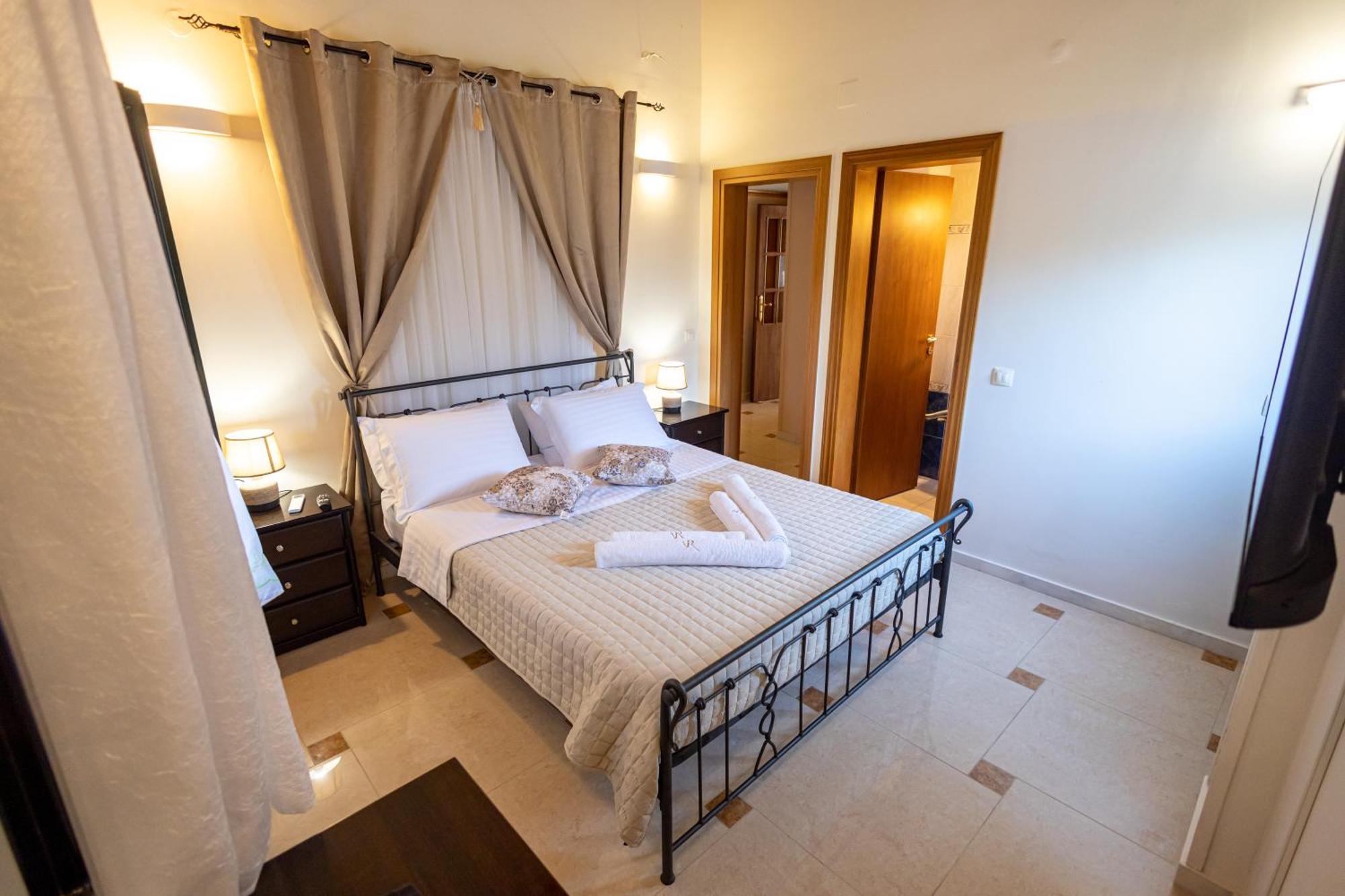 Reale - Art Luxury Villa Μύτικας Εξωτερικό φωτογραφία